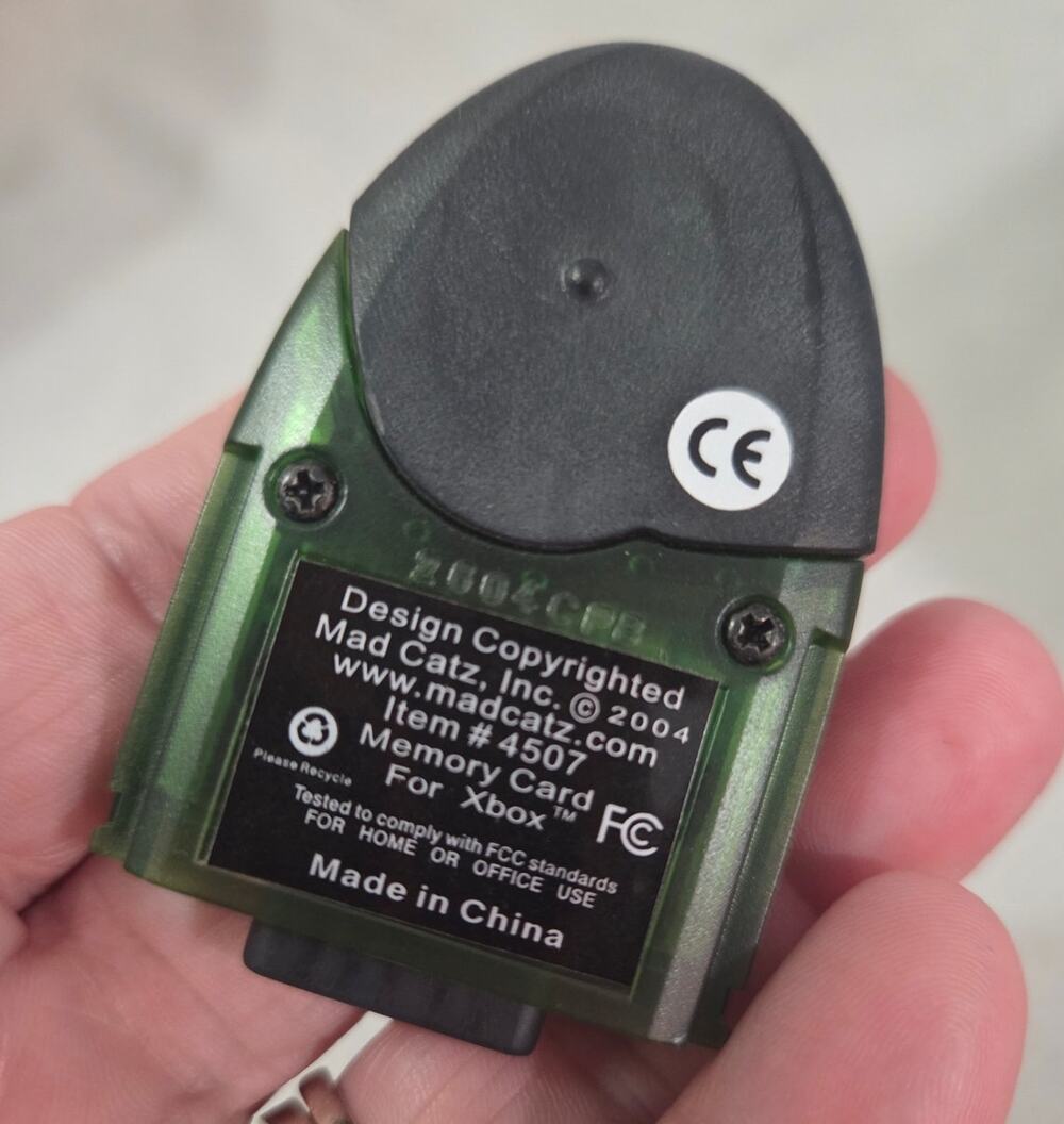 Mad Catz Memory Card 4507 For OG XBOX Green Translucent 2004